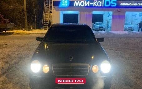 Mercedes-Benz E-Класс, 1996 год, 370 000 рублей, 5 фотография