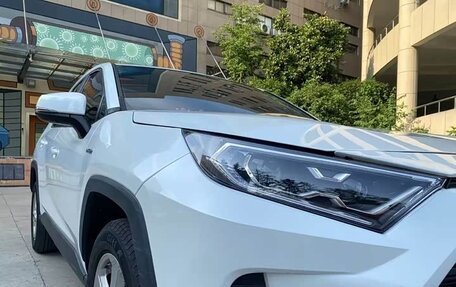 Toyota RAV4, 2021 год, 2 300 010 рублей, 5 фотография