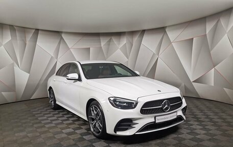 Mercedes-Benz E-Класс, 2021 год, 4 299 000 рублей, 3 фотография