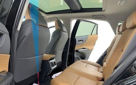 Toyota Harrier, 2022 год, 3 880 030 рублей, 3 фотография