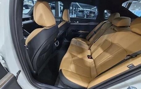 KIA K5, 2022 год, 2 000 001 рублей, 11 фотография