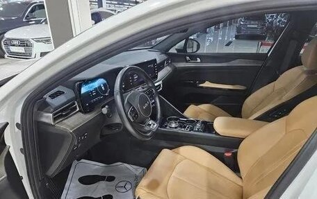 KIA K5, 2022 год, 2 000 001 рублей, 15 фотография