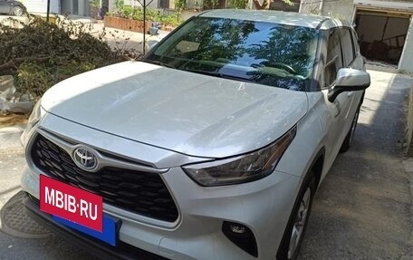 Toyota Highlander, 2021 год, 3 025 010 рублей, 1 фотография