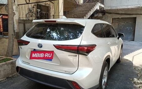 Toyota Highlander, 2021 год, 3 025 010 рублей, 3 фотография