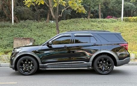 Ford Explorer VI, 2022 год, 3 640 000 рублей, 3 фотография