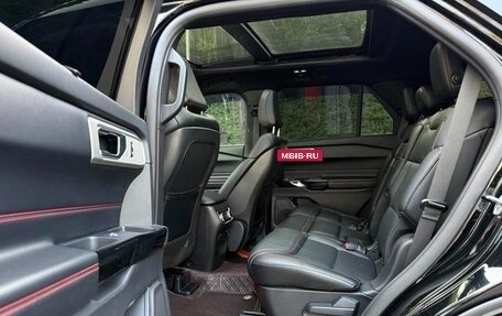 Ford Explorer VI, 2022 год, 3 640 000 рублей, 7 фотография