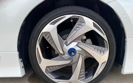 Toyota Prius IV XW50, 2022 год, 1 550 001 рублей, 11 фотография