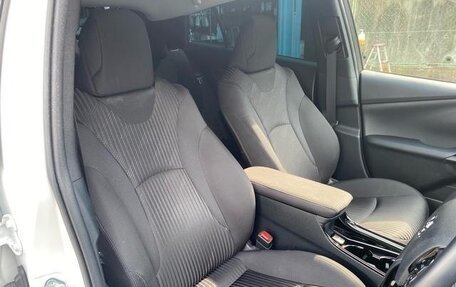 Toyota Prius IV XW50, 2022 год, 1 550 001 рублей, 25 фотография