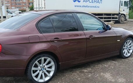BMW 3 серия, 2007 год, 850 000 рублей, 2 фотография