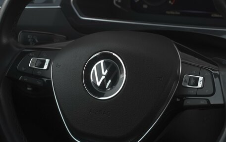 Volkswagen Tiguan II, 2020 год, 2 999 000 рублей, 16 фотография