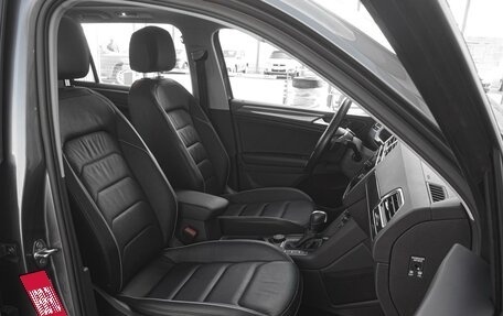 Volkswagen Tiguan II, 2020 год, 2 999 000 рублей, 8 фотография