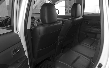 Mitsubishi Outlander III рестайлинг 3, 2013 год, 1 929 000 рублей, 11 фотография