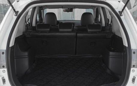 Mitsubishi Outlander III рестайлинг 3, 2013 год, 1 929 000 рублей, 19 фотография