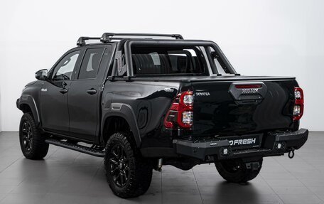 Toyota Hilux VIII, 2021 год, 5 889 000 рублей, 2 фотография