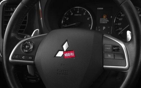 Mitsubishi Outlander III рестайлинг 3, 2013 год, 1 929 000 рублей, 18 фотография