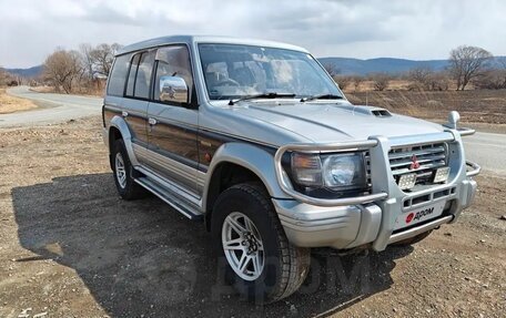Mitsubishi Pajero III рестайлинг, 1995 год, 1 000 000 рублей, 2 фотография