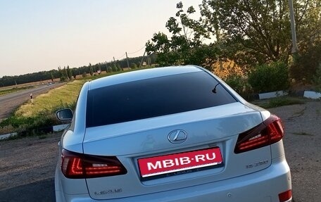 Lexus IS II рестайлинг 2, 2007 год, 1 450 000 рублей, 1 фотография