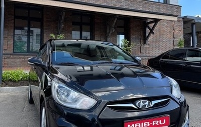 Hyundai Solaris II рестайлинг, 2012 год, 930 000 рублей, 1 фотография