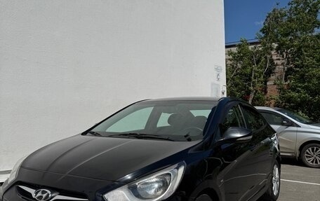 Hyundai Solaris II рестайлинг, 2012 год, 930 000 рублей, 4 фотография