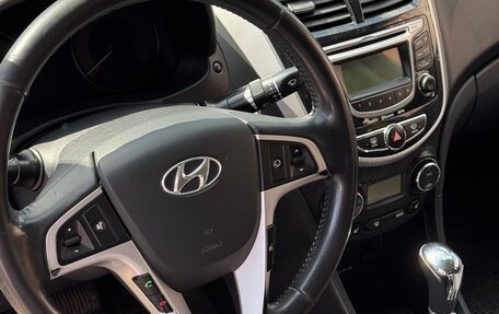 Hyundai Solaris II рестайлинг, 2012 год, 930 000 рублей, 7 фотография
