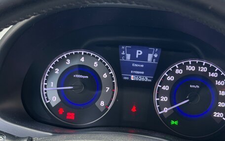 Hyundai Solaris II рестайлинг, 2012 год, 930 000 рублей, 11 фотография