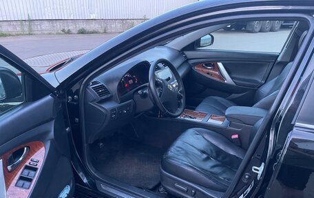 Toyota Camry, 2010 год, 1 150 000 рублей, 11 фотография
