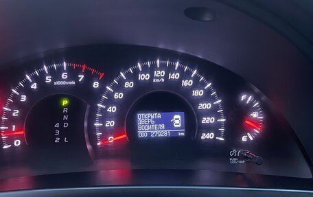 Toyota Camry, 2010 год, 1 150 000 рублей, 10 фотография