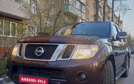 Nissan Pathfinder, 2010 год, 1 240 000 рублей, 1 фотография