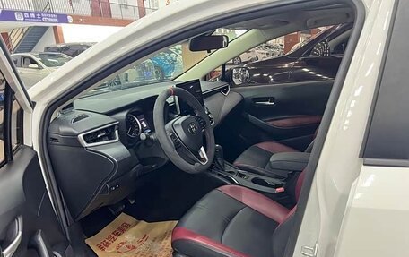 Toyota Corolla, 2022 год, 1 380 000 рублей, 5 фотография