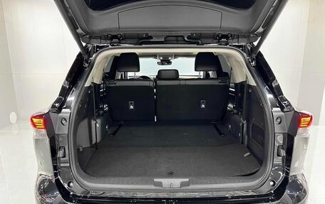 Toyota Highlander, 2022 год, 3 790 000 рублей, 18 фотография