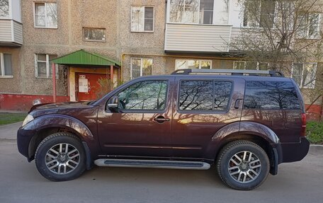 Nissan Pathfinder, 2010 год, 1 240 000 рублей, 4 фотография