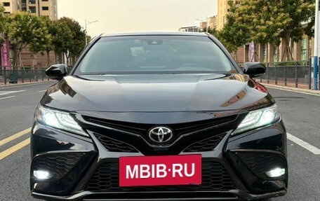 Toyota Camry, 2022 год, 2 199 055 рублей, 2 фотография