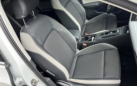 Volkswagen Golf VIII, 2022 год, 1 640 000 рублей, 17 фотография