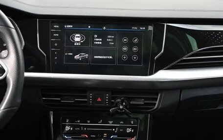 Volkswagen Passat B8 рестайлинг, 2021 год, 1 800 000 рублей, 14 фотография