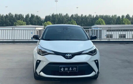 Toyota C-HR I рестайлинг, 2021 год, 1 899 055 рублей, 2 фотография