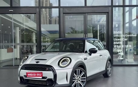 MINI Hatch, 2021 год, 2 400 690 рублей, 1 фотография