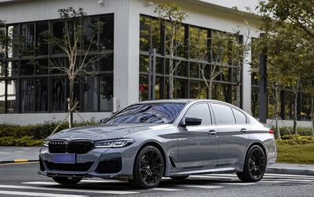 BMW 5 серия, 2021 год, 4 999 055 рублей, 1 фотография