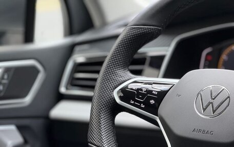 Volkswagen Tiguan II, 2022 год, 2 440 000 рублей, 18 фотография