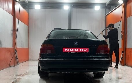 BMW 5 серия, 1998 год, 444 444 рублей, 1 фотография