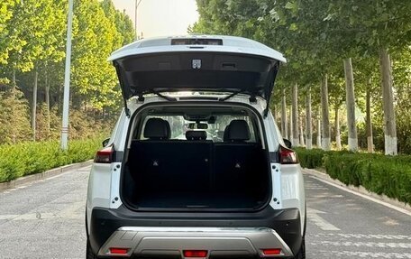 Nissan X-Trail, 2023 год, 2 680 000 рублей, 8 фотография