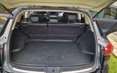 Infiniti FX II, 2010 год, 2 000 000 рублей, 19 фотография