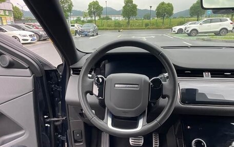 Land Rover Range Rover Evoque II, 2022 год, 2 850 000 рублей, 9 фотография
