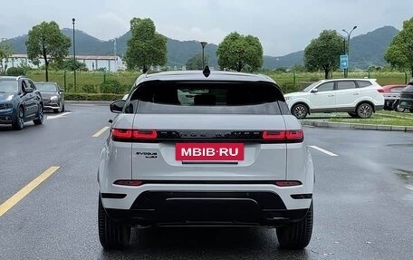 Land Rover Range Rover Evoque II, 2022 год, 2 850 000 рублей, 6 фотография