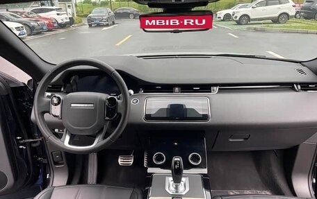 Land Rover Range Rover Evoque II, 2022 год, 2 850 000 рублей, 8 фотография