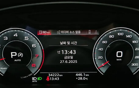 Audi A8, 2022 год, 8 030 000 рублей, 10 фотография