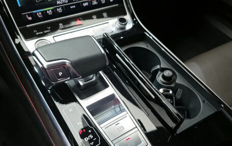 Audi A8, 2022 год, 8 030 000 рублей, 13 фотография