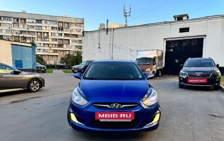 Hyundai Solaris II рестайлинг, 2011 год, 775 000 рублей, 2 фотография