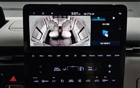 Hyundai Staria, 2022 год, 3 000 000 рублей, 5 фотография