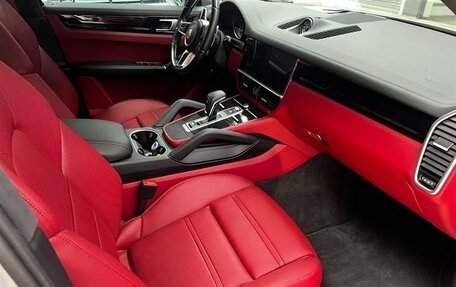 Porsche Cayenne III, 2022 год, 8 540 030 рублей, 5 фотография