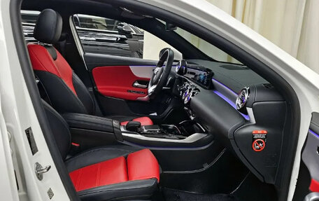 Mercedes-Benz A-Класс AMG, 2021 год, 3 150 000 рублей, 6 фотография